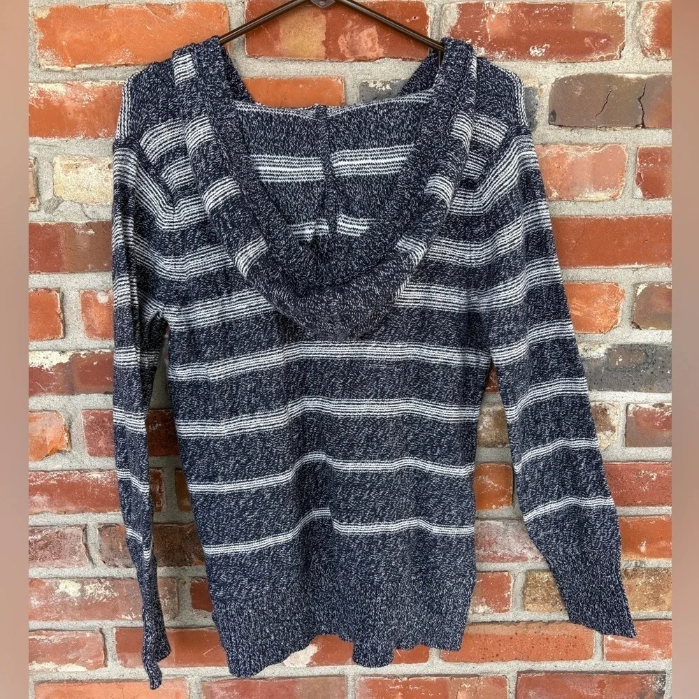 Eddie Bauer Women’s Striped Hooded Sweater Sz Large